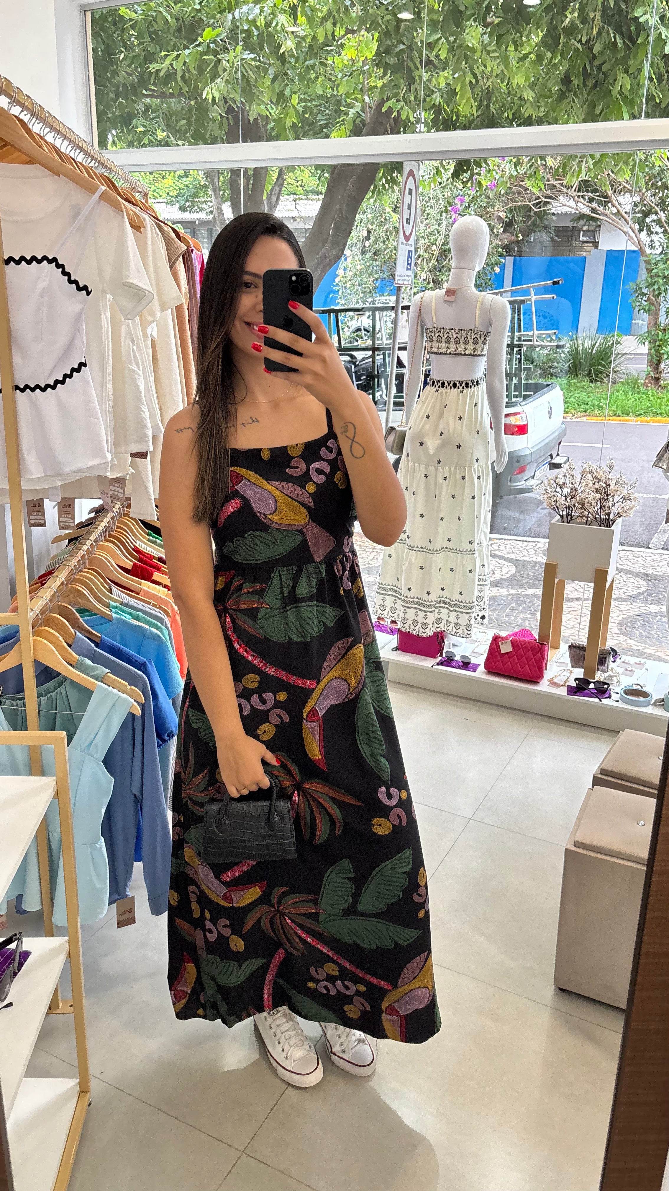 Vestido estampado alcinha